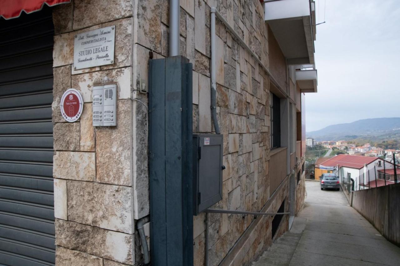 B&B Palazzo Armini Rogliano Ngoại thất bức ảnh